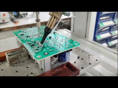 Dual Head 5 Axis Desktop Robot Iron Station Solder Mesin Soldering PCB Dengan Visi